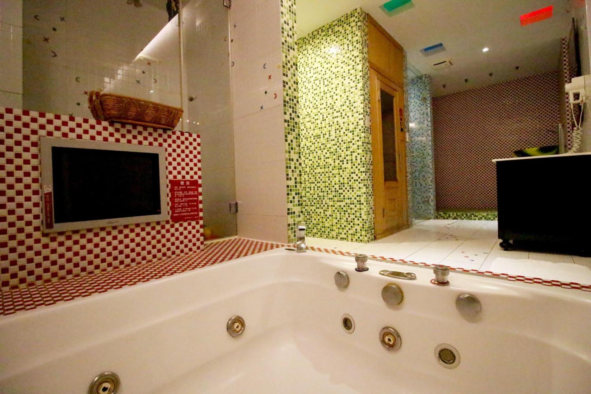 CD Motel Hsinchu Esterno foto